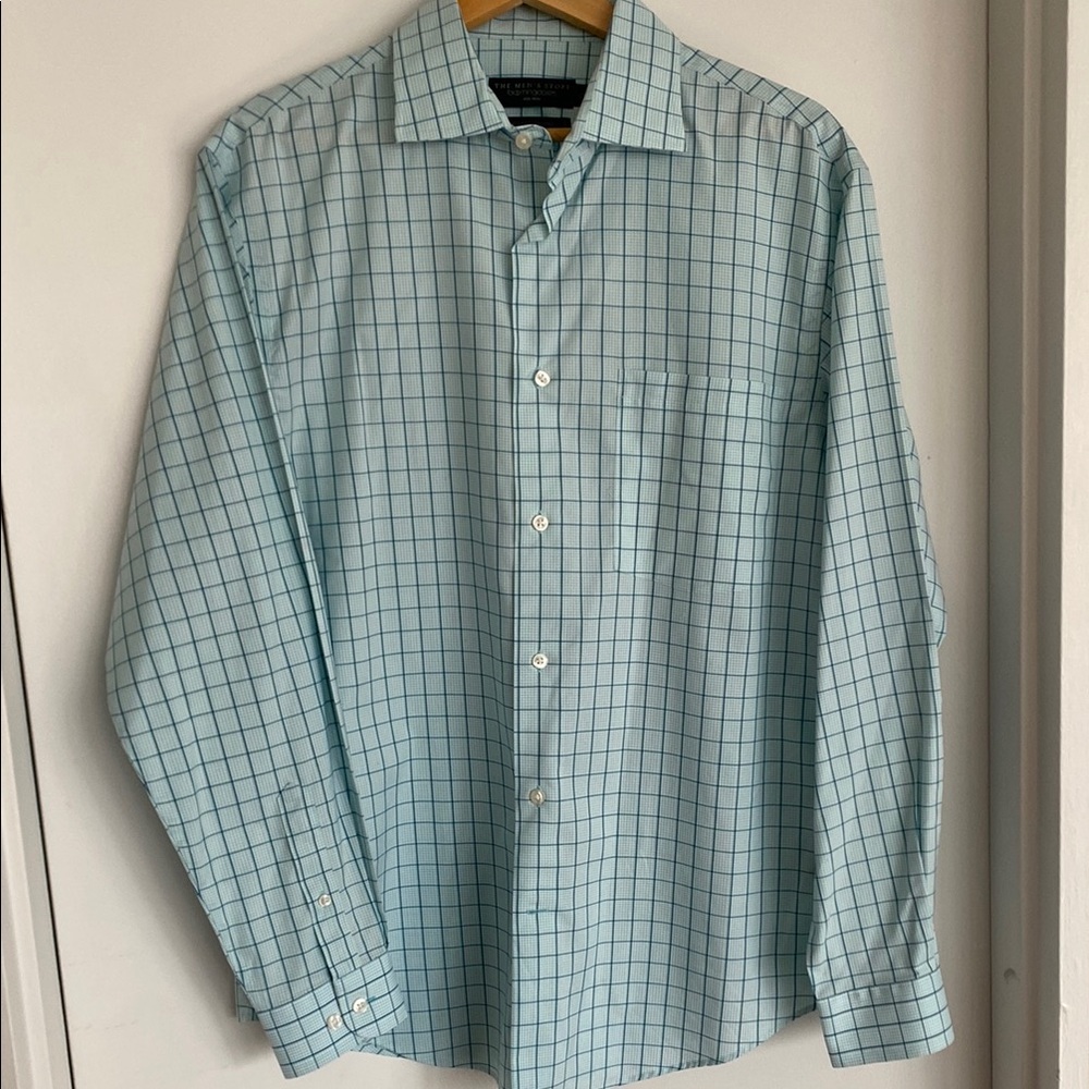 Bloomingdale's Men's Blue Checkered Shirt (great condition)